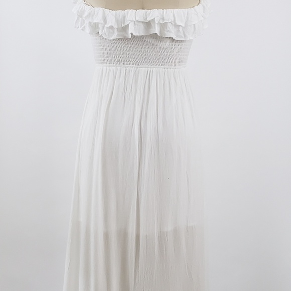 Beautiful Boho White Maxi Dress - Picture 5 of 5